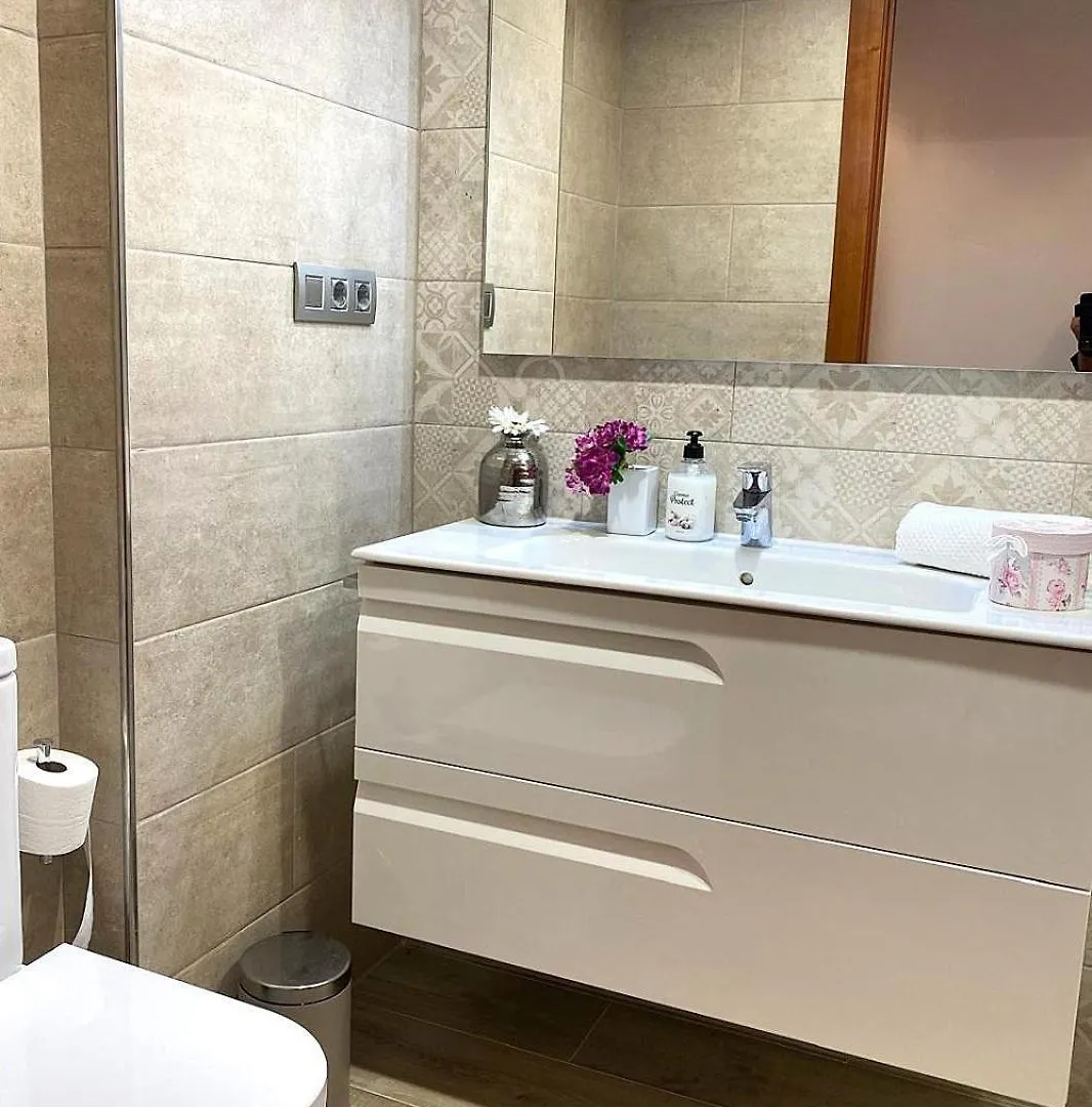 Apartamento Sofia 100 Metros De La Playa Renovado No Pierdas La Oportunidad De Disfrutar De Este Pequeno Paraiso En El Corazon De Sitges