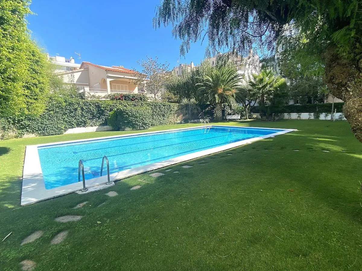 Apartamento Sofia 100 Metros De La Playa Renovado No Pierdas La Oportunidad De Disfrutar De Este Pequeno Paraiso En El Corazon De Sitges Spain