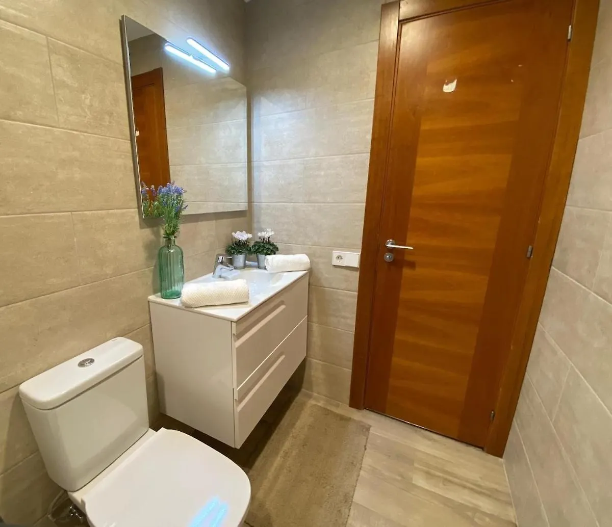 Apartamento Sofia 100 Metros De La Playa Renovado No Pierdas La Oportunidad De Disfrutar De Este Pequeno Paraiso En El Corazon De Sitges 0*,